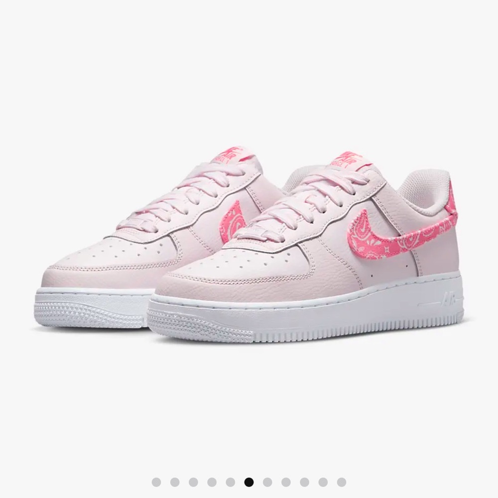 Nike Air Force 1 Pastel Pink Sneakers